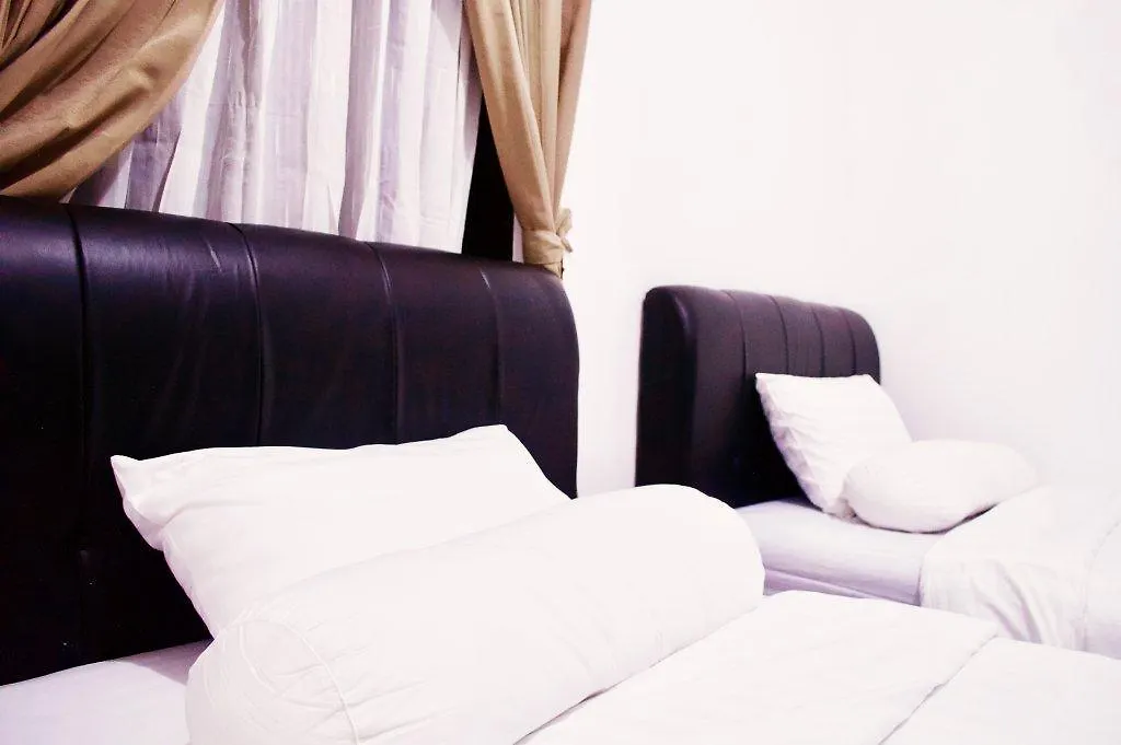 Cozy Palm Hotel Kuta Selatan 3*,  Indonesia
